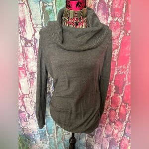 Maternity Sweater by Liz Lange Size L Grey